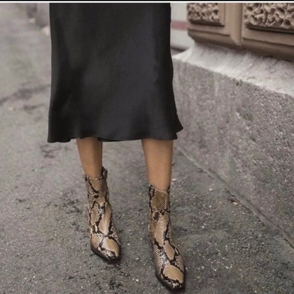 Zara Shoes - Zara Leather Snake Embossed Western Cowboy Boots